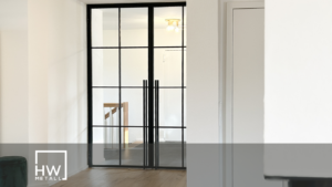 Die Sprossenaufteilung bei Lofttüren kann die Wirkung des Raumes verändern